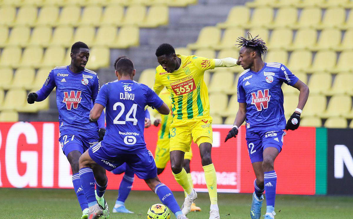 梅斯客场不敌斯特拉斯堡，遭遇连败